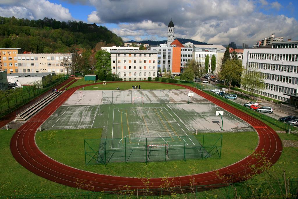 Hostel Dic Ljubljana Exterior foto